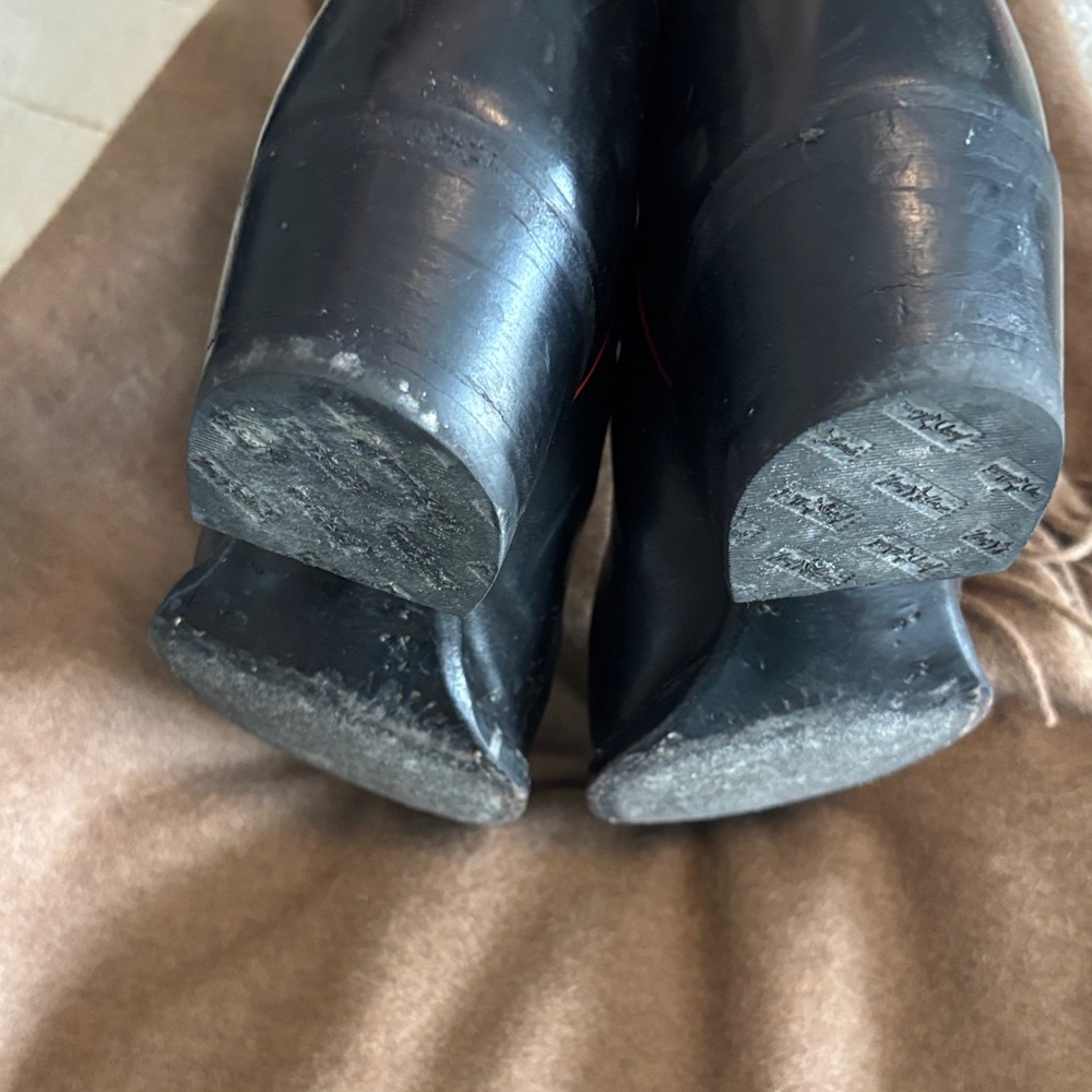 Women’s Vintage Black Leather Western Cowboy Boots with Red Accents - Picture 4 of 5
